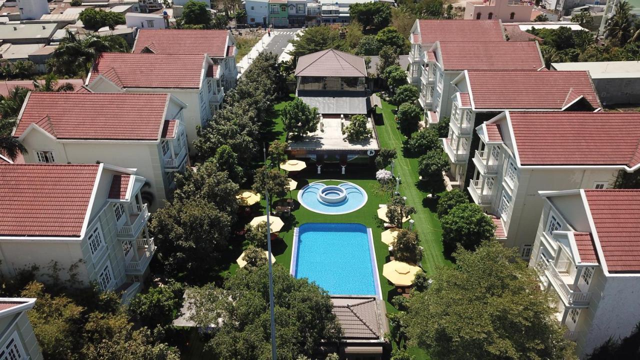 Toki Sai Gon Resort&Spa Thuan An Exterior foto